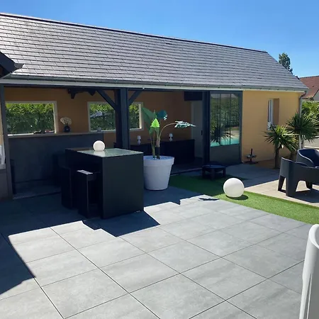 Bois Martin Villa *