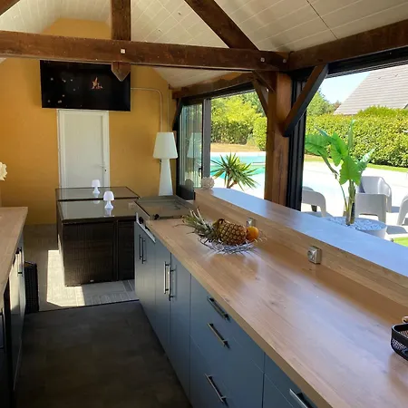 Villa Bois Martin Change (Sarthe)